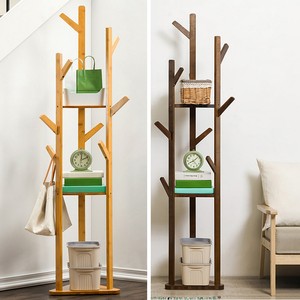 coat and bolsa storage