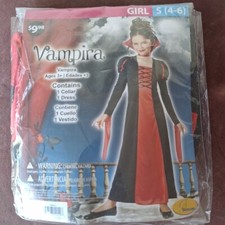 Vampira costume size: S 4-6 by Seasons