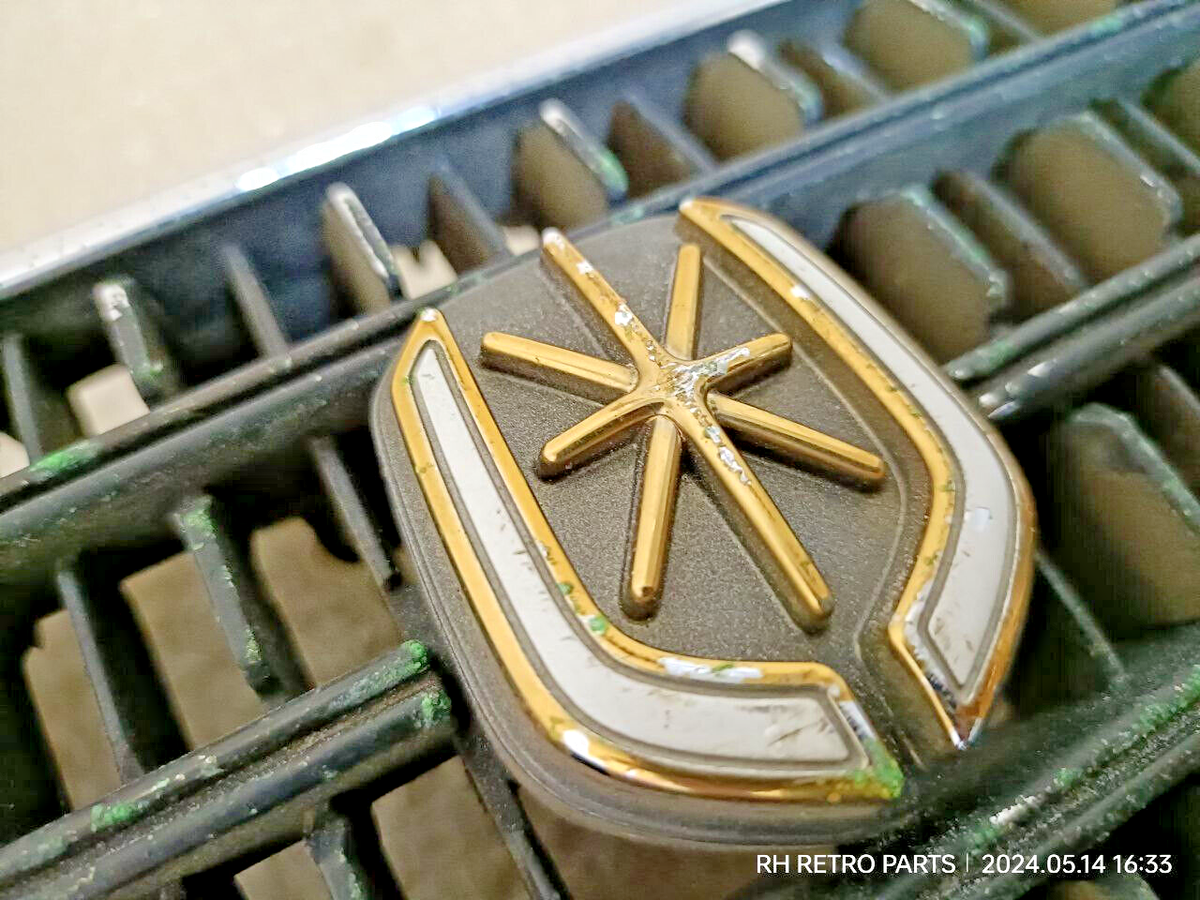 Toyota Cressida GX71 GX70 MX73 MX72 Mark II Front Grill Grille