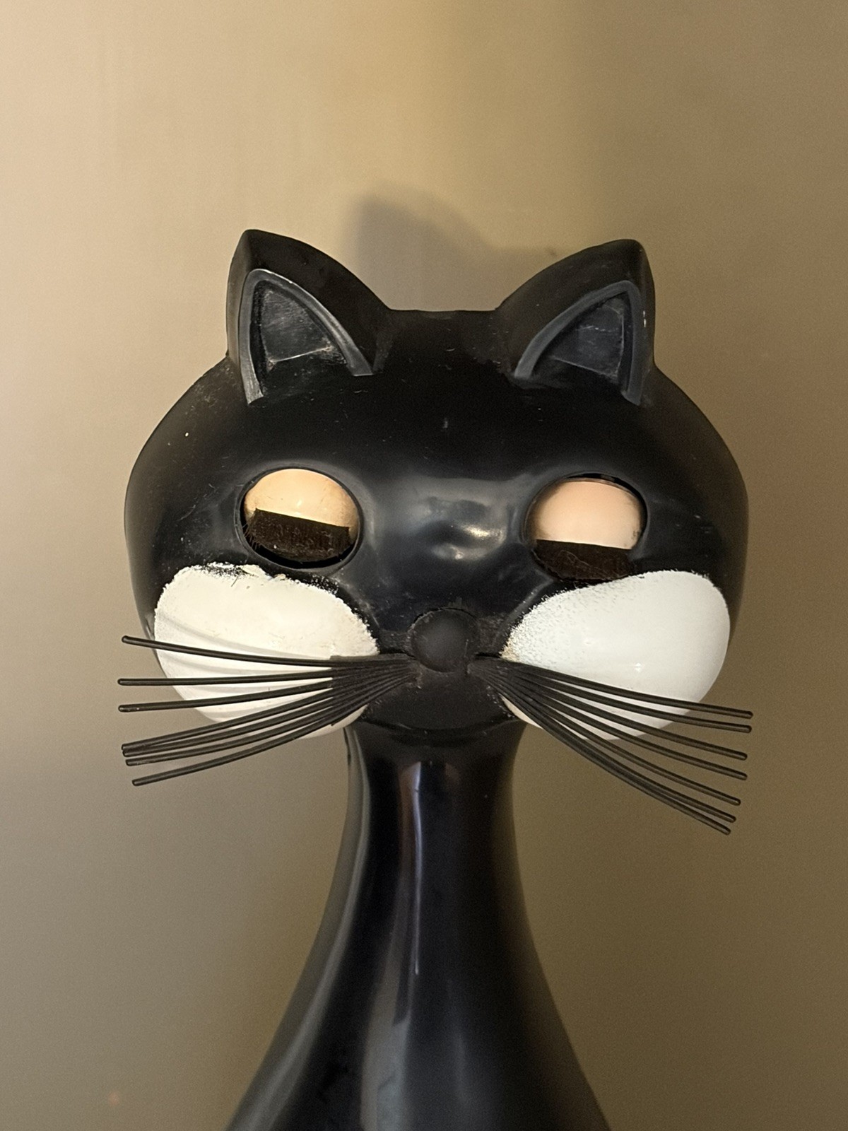 Spartus Cat Eye Binking Wall Clock missing tail for repair or parts please read