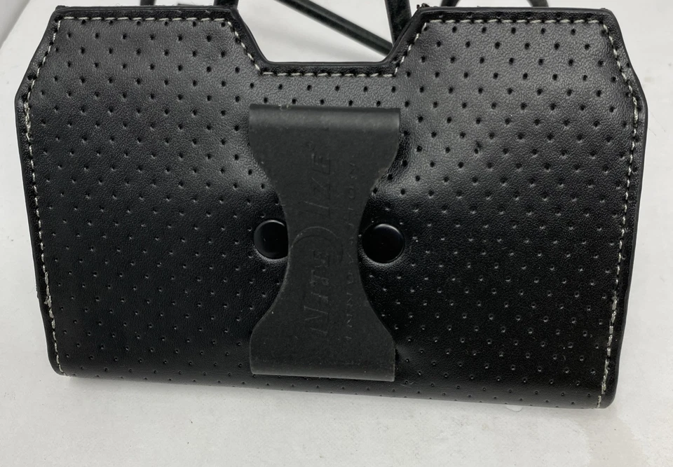 Funda negra con clip de nailon resistente lateral para teléfono Nite Ize - GRANDE Foto 3 de 4