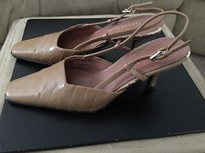 A Nice Etienne Aigner E-Paulie Leather Ankle Straps Heels size 6M free shipping