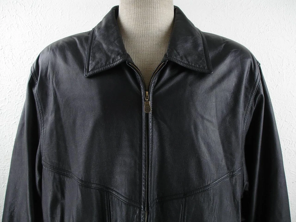 Men's LT Roundtree & Yorke Black Leather Bomber Flight Jacket Full-Zip A-2 Style - Image 2 of 4