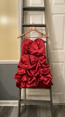 strapless open back dress Karelyn Bow-Detail Ruched Mini Dress in True Red main image 1