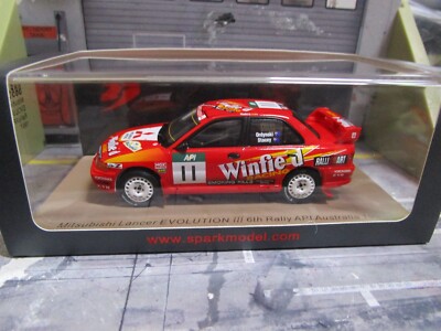 Spark S6516 – Mitsubishi Lancer Evolution III – N°11 6ème API Rallye – 1/43 Résine