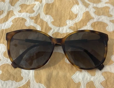 FENDI FF0412/S Dark Brown Brown Plastic Sunglasses Fendi Sunglasses S Dark Brown Tortoiseshell Eyewear main image 2