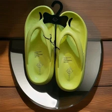 Sole Mates Puff Flip Flop Women Sandals 11 And 9 Green Rubber Platform Comfort 