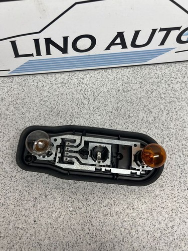 BMW 5 E39 1999 Diesel Glühbirnenhalter Heckleuchte 2496339 135kW GENUINE