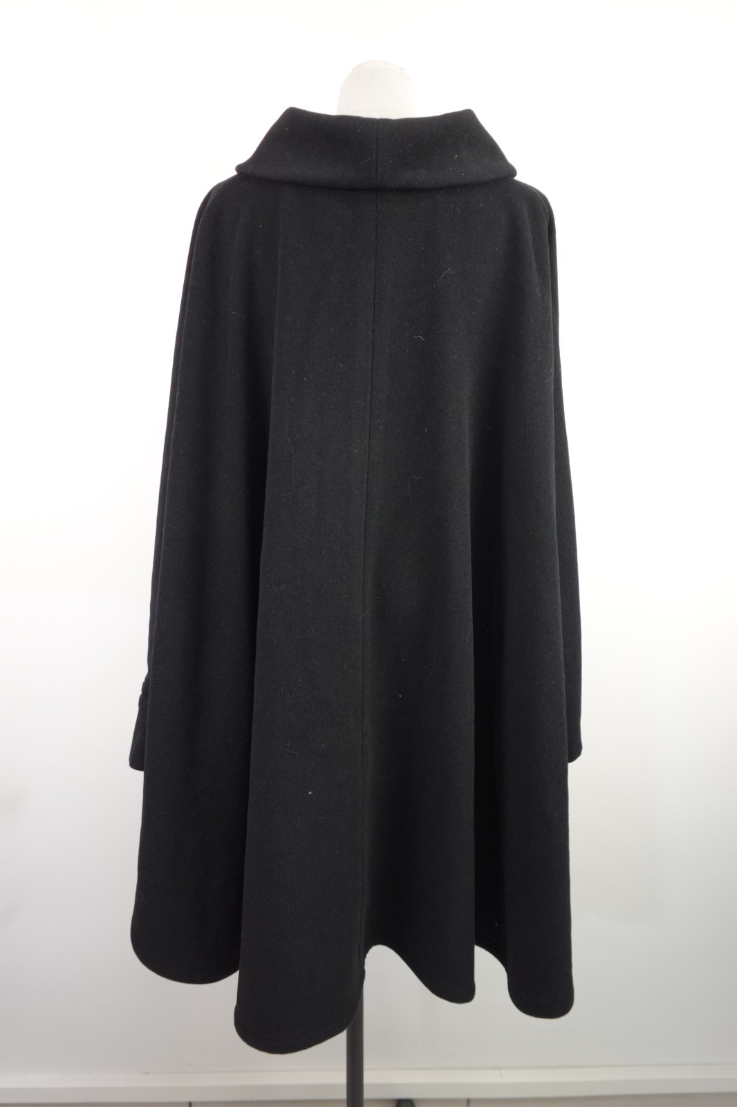 GIVENCHY COAT PONCHO COAT WOMEN ONE SIZE JACKET WOMAN ITALY CASHMERE MOHAIR thumbnail 11