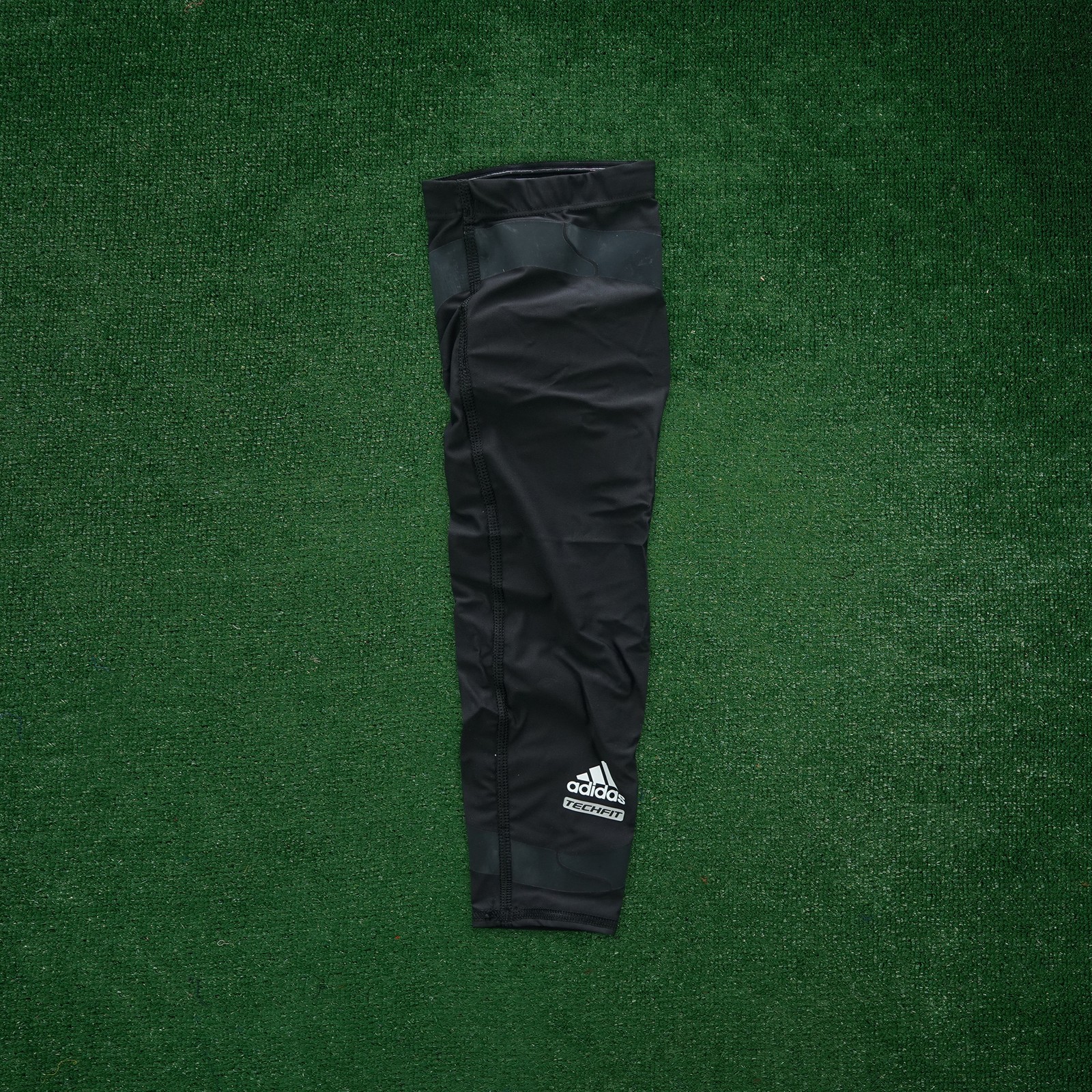 Adidas Mens TechFit Black Techfit Climacool Elbow Sleeve 3890₽