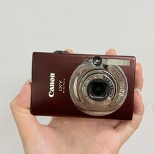 Canon PowerShot Digital ELPH SD1100 IS / Digital IXUS 80 IS 8.0MP Digital Camera