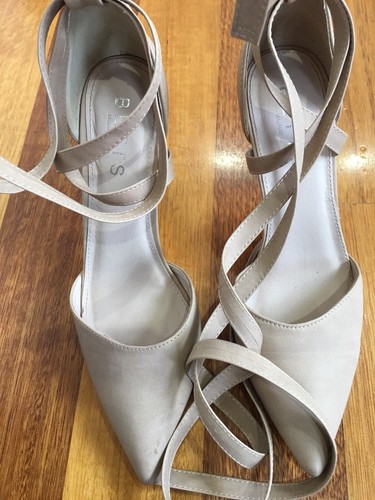 Betts Fashion Designer Vintage Retro Beige Cream Lace Up Heel Party Shoes 8 38 - Picture 3 of 11