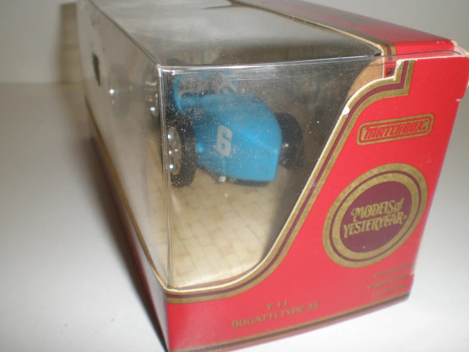 Matchbox Y-11 Bugatti Type 35 Racing Car Number 6 - Image 3 of 4
