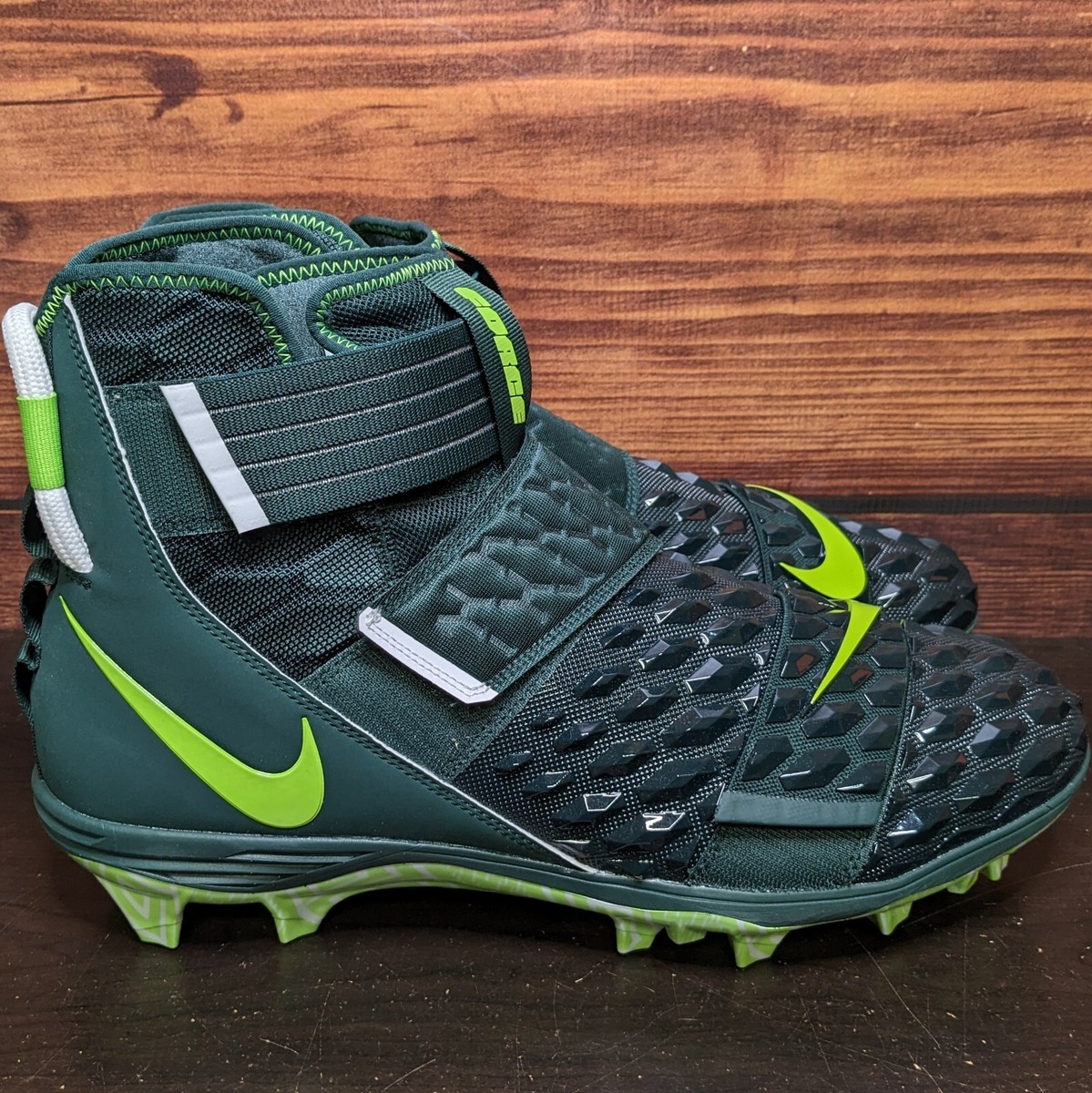 Nike Force Savage Elite 2 TD Michigan State PE Men's 15 Green