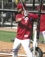 Signed  8x10 DANNY ORTIZ Philadelphia Phillies Autographed photo - COA 