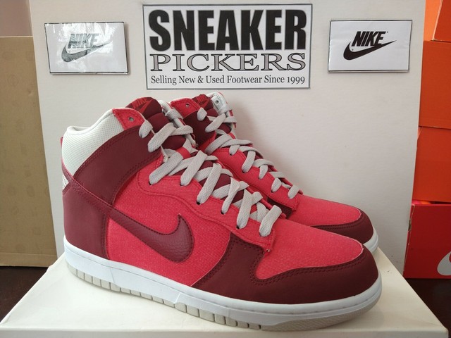 nike dunk high hyper red