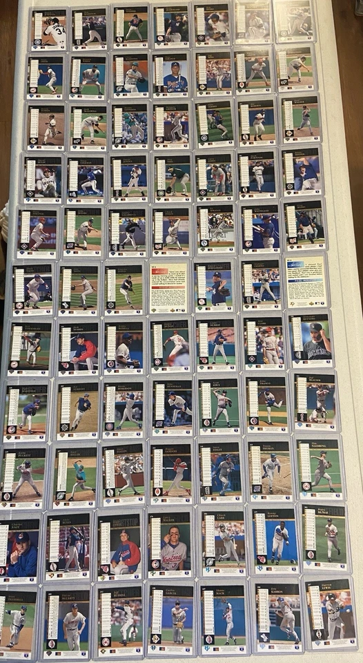 A box of 384 Upper Deck Cards 1993-1994 Baseball  - Image 3 of 4