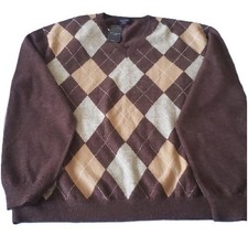 Club Room merino V-neck wool sweater- NWT
