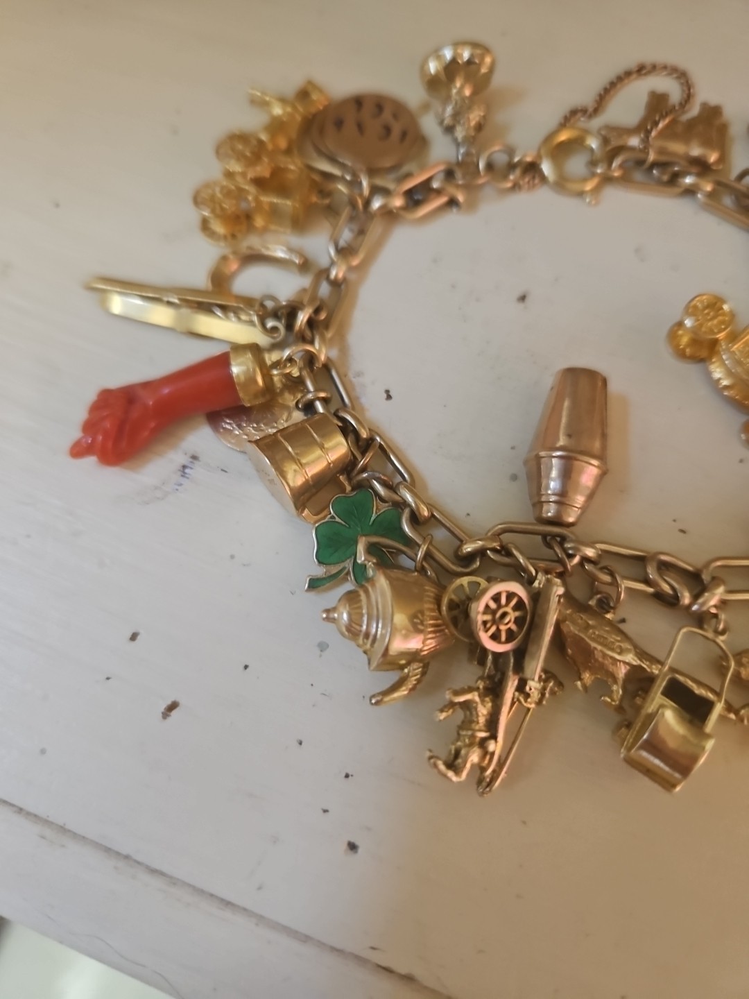 9ct Gold Vintage Charm Bracelet image 3