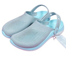 Klassische Crocs Unisex-Slipper/Strandsandalen, brandneu.