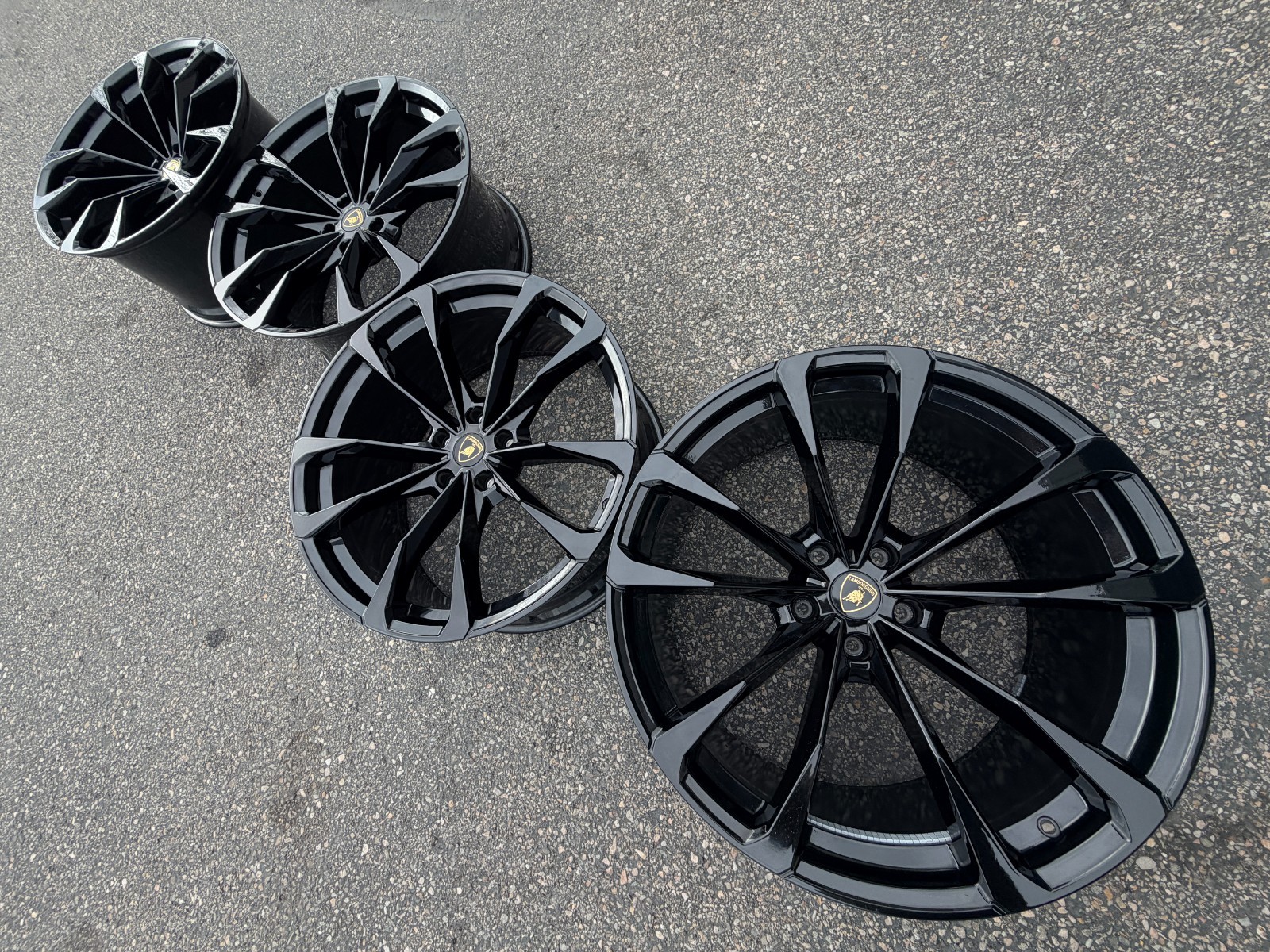 23" LAMBORGHINI URUS SE BLACK FACTORY STOCK 5X130 WHEELS RIMS OEM TAIGETE