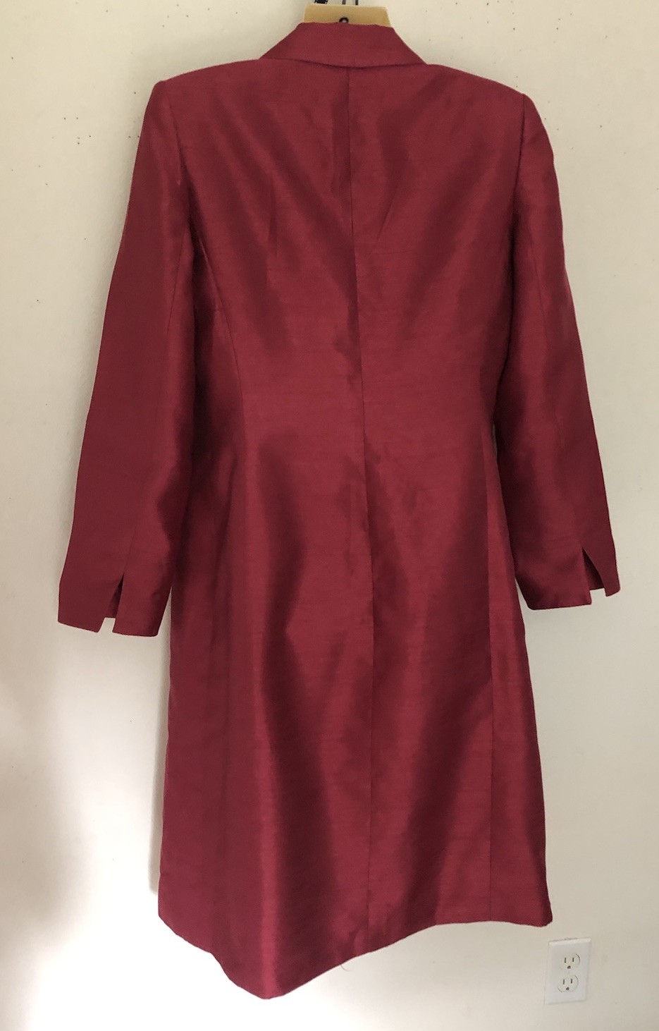 Suit Studio Gorgeous Long Career Suit Jacket Duster Length Blazer Red Size 8 (M)