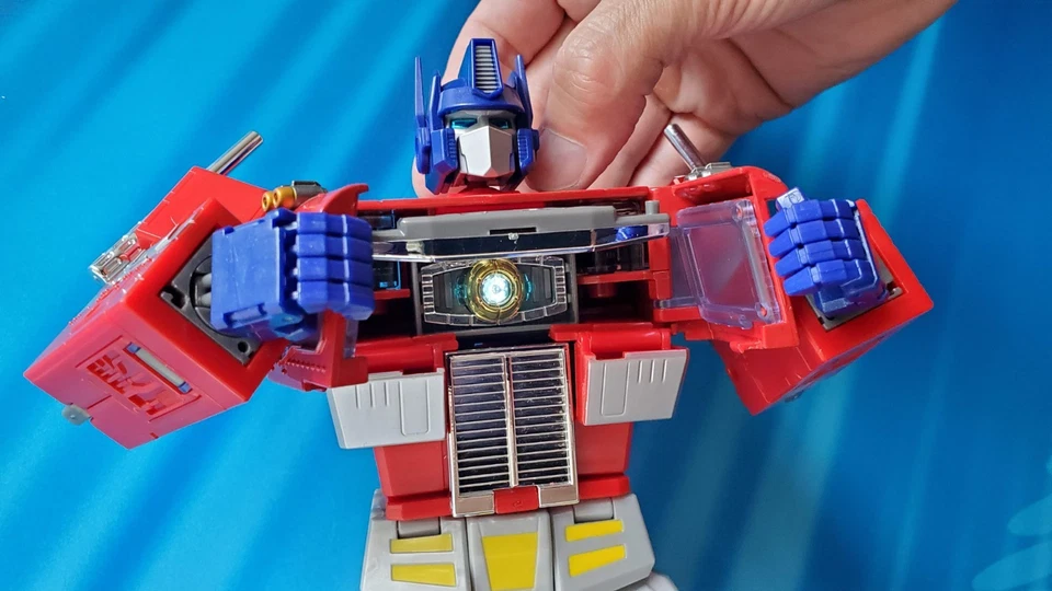 Transformers Master Piece 20th Anniversary Optimus Prime MP-1 Takara MP-01 - Image 4 of 4