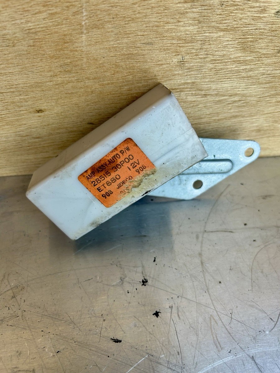 ヴィンテージアンプ 90-96 NISSAN 300ZX Z32 power window amplifier AMP, metal bracket