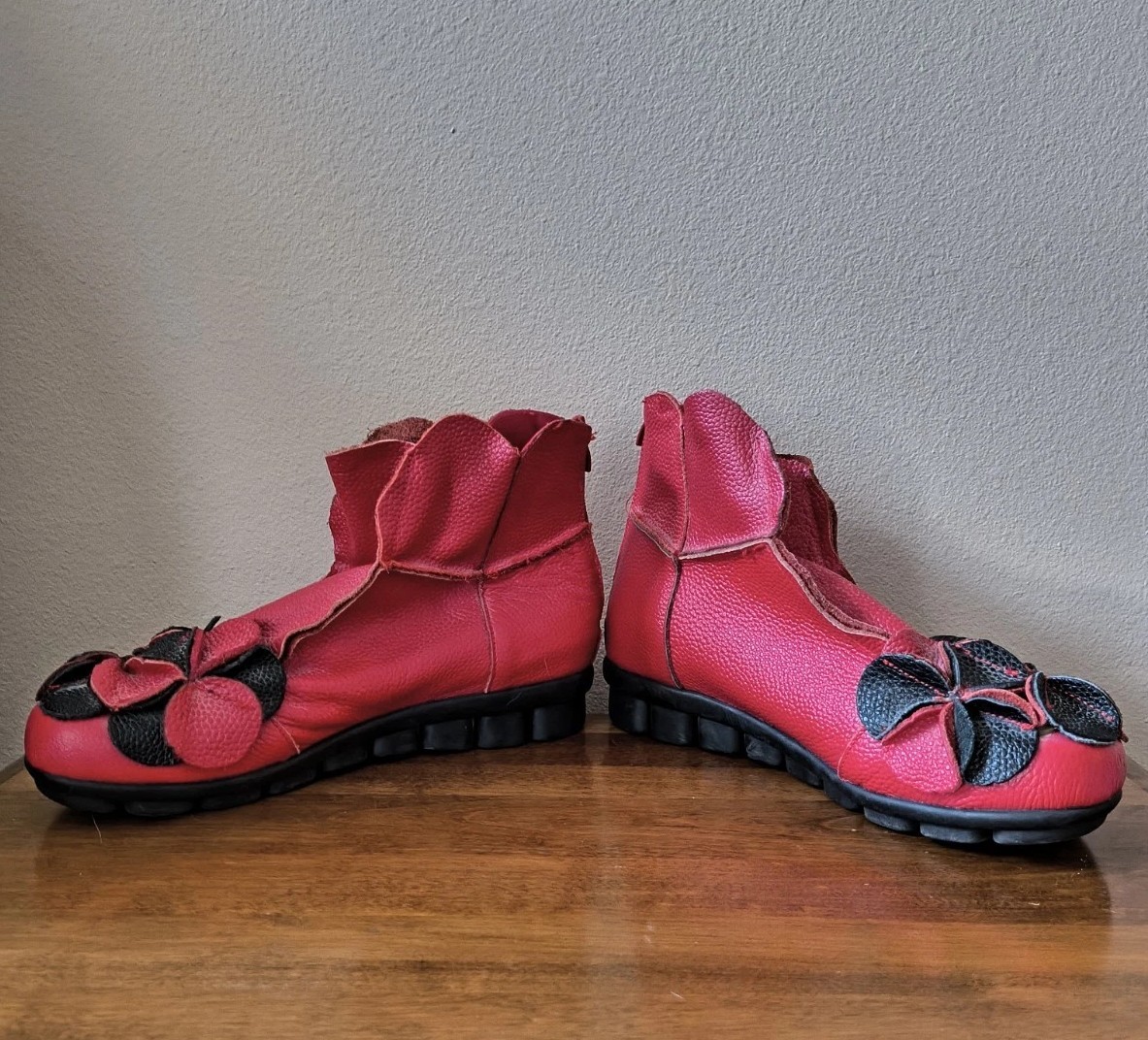 Socofy Shoes Womens US Red Art To Wear Leather Floral Boho Eclectic  Bootie