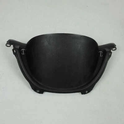 Entourage supérieur de compteur pour scooter Peugeot 125 Elyseo 11 738 149 00 - Photo 1/4