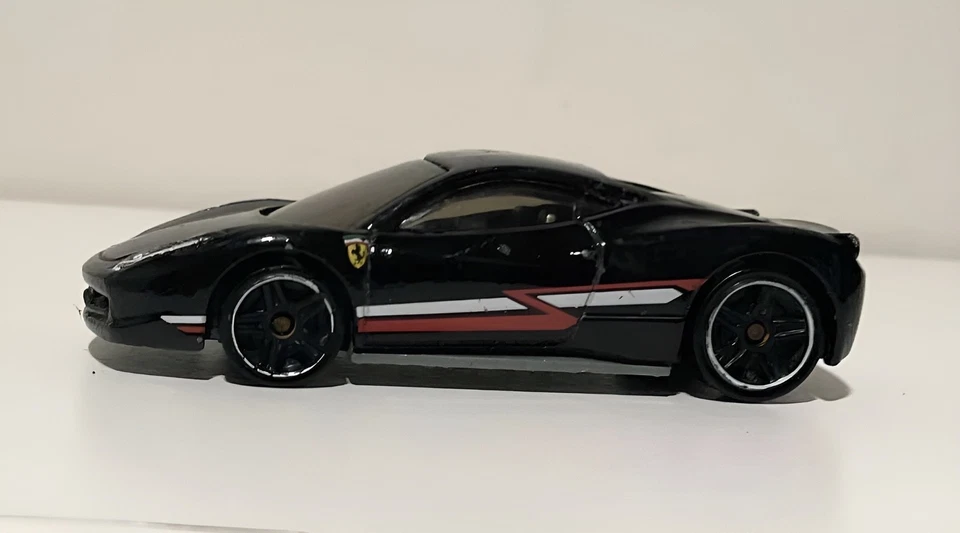 Hot Wheels Ferrari 458 Italia - Black | Good Condition - Image 3 of 4