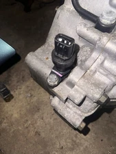 97 98 99 00 01 CRV OEM Automatic Transmission Speed Sensor W/ BOLT VSS AUTO AWD