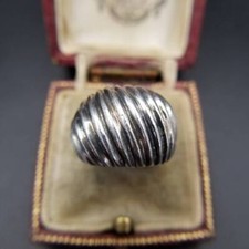 Diagonal fluted stripe dome shape voluminous 925 silver vintage ring