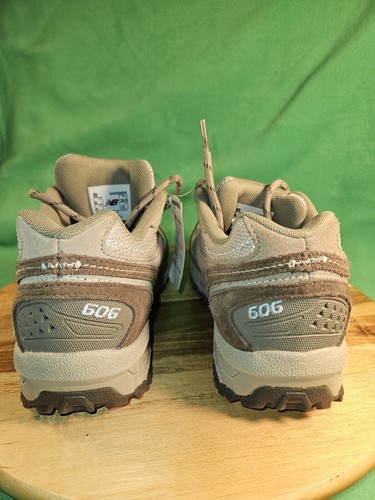 New Balance Hiking Sneakers Lace Up Flats WW606BR Brown Suede Womens 6 B NEW - Picture 4 of 8