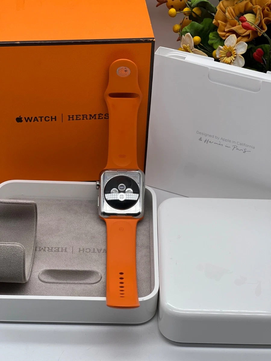 Hermès Orange Smart Watches