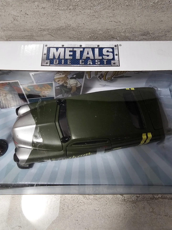 Jada Toys DC Comics Bombshells Harley Quinn y Mercury 1951 Die-Cast Car Nuevo en caja Foto 3 de 4