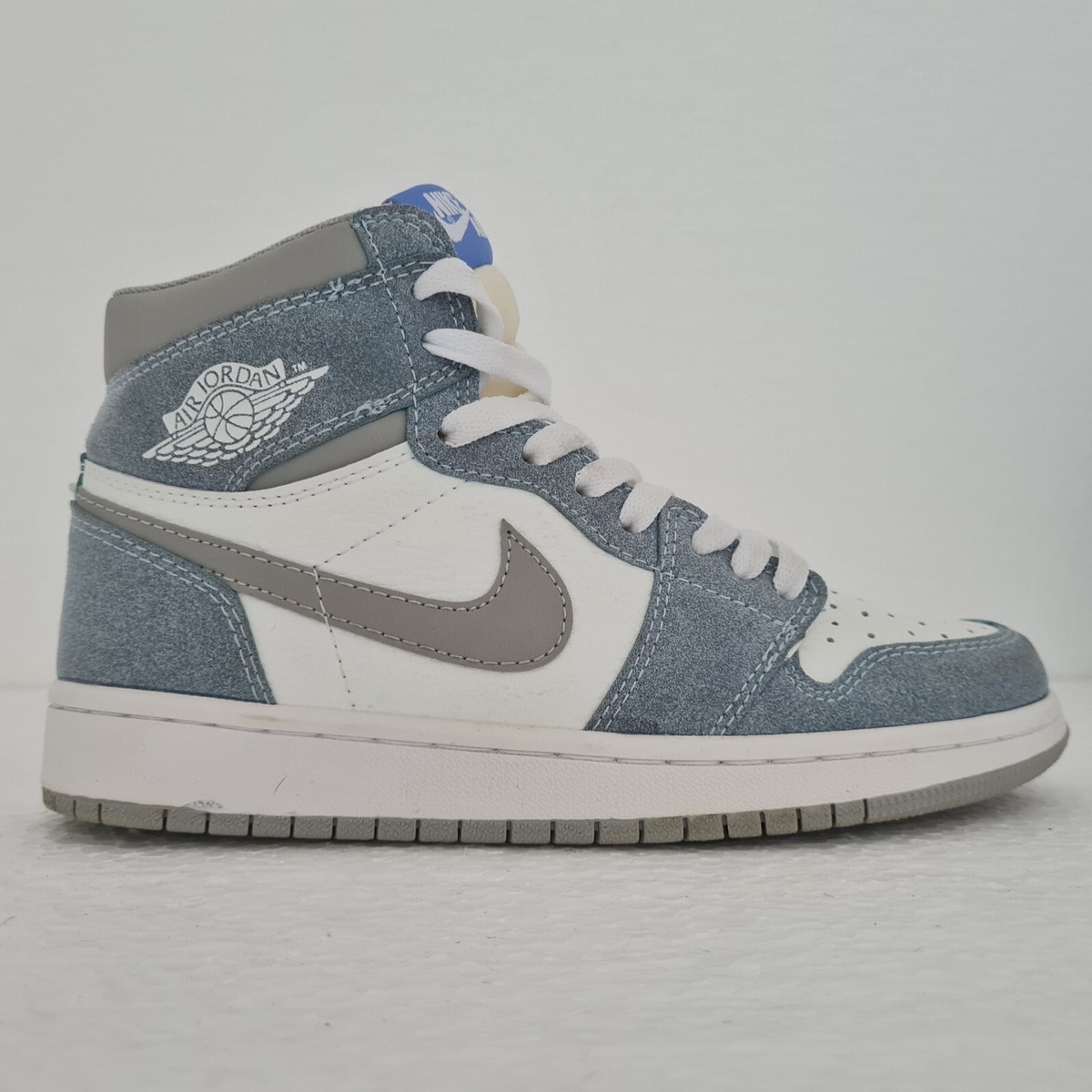 Nike Air Jordan 1 Retro OG High Hyper Royal light blue sneakers US 
