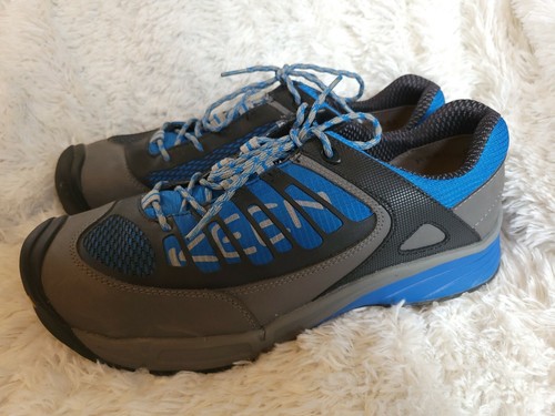 keen composite toe sneakers