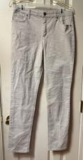 Bandolino New With Tags Women s Pants Small Size 6 NWT