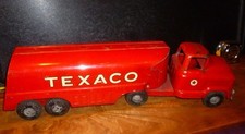 1950s Vintage Buddy L Red Metal Texaco Gas Station Tanker Truck
