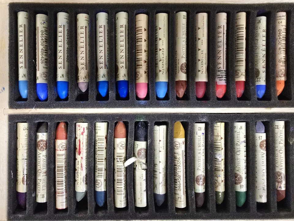 Sennelier Oil Pastels Set in Wooden Box Set Of 50 - Image 4 of 4