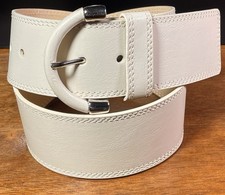 Banana Republic Cream Leather Belt SzS/29-30 2-1/16 Wide Fashion Bkl Italy EUC