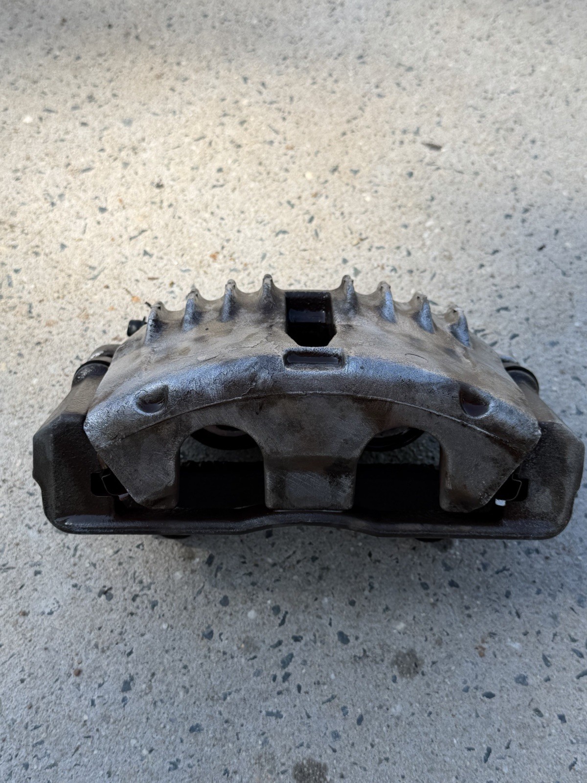 Camaro/Firebird Brake Caliper w/Bracket Front Driver Left LS1 3.8 5.7 OEM 98-02