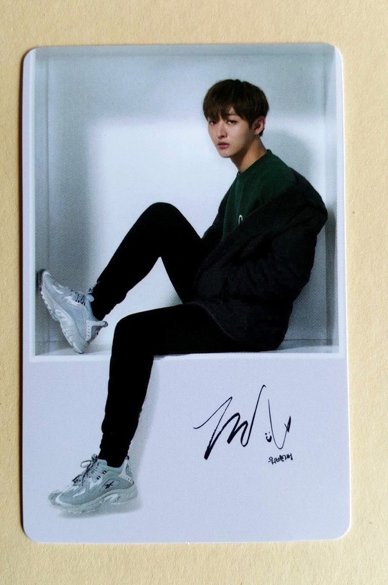 Wanna one reebok classic x wannaone fan sign photocard / Official