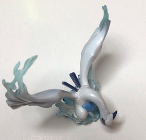 lugia statue