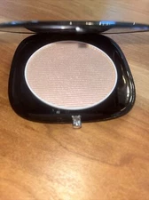 Marc Jacobs Champagne Omega Glaze Highlighter 