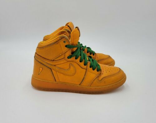 orange nike gatorade shoes