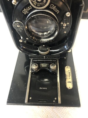 Antique Zeiss Ikon Compur Folding Bellows Camera Dominar