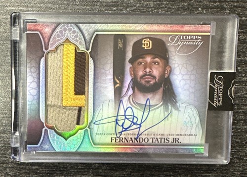 FERNANDO TATIS - 2025 Topps Dynasty Game Used Patch On Card AUTO SILVER 4/5 SSP