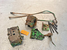1962 John Deere 4010 Tractor Dual Hydraulic Valve Parts R27584r